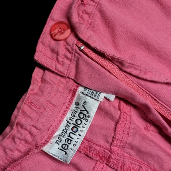 Newport News Jeanology Collection Bright Pink Ladies Size 4 Lightweight Shorts - Picture 11 of 12